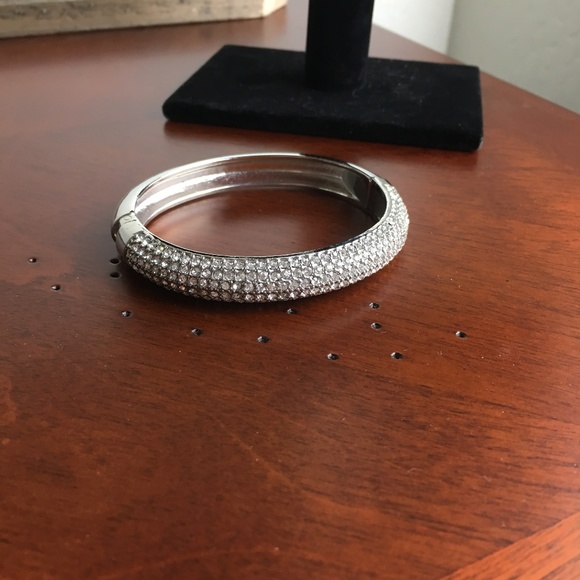 Premier Designs - All Dolled Up Bracelet - Picture 3 of 4